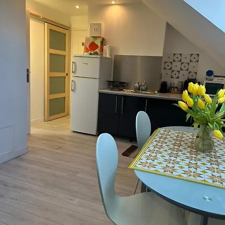 Magnifique Logement, Confortable Et Paisible. Apartment